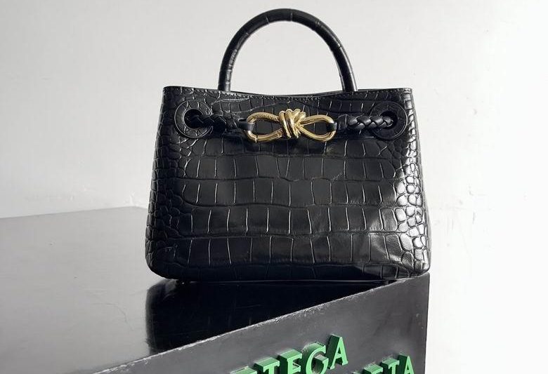 Bottega Veneta Replica Bags Andiamo 777614 22X9X15.5cm BG 5