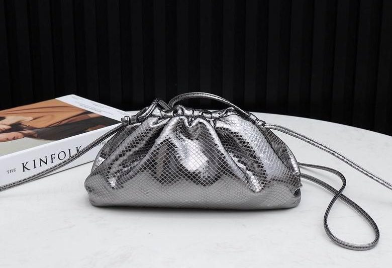 Bottega Veneta Replica Bags Pouch 22x10x6cm DL 1