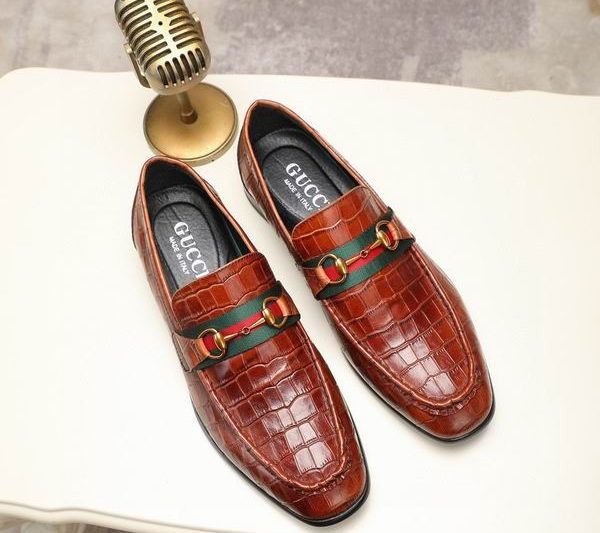 Replica Gucci Shoes size 38-44 mnf0215