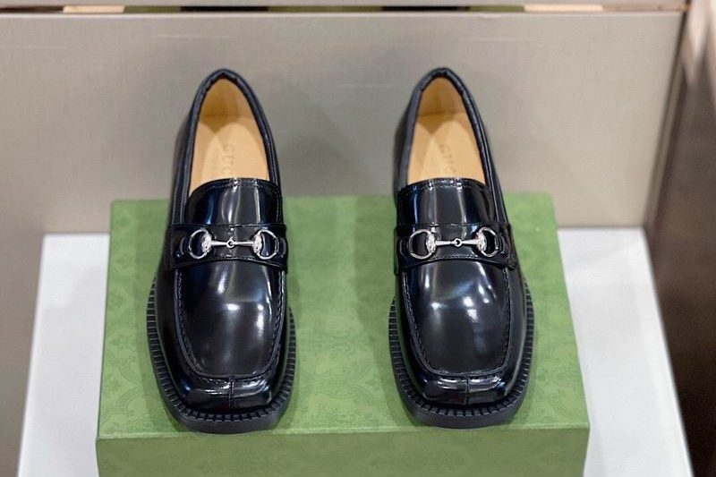 Replica Gucci Shoes size 38-45 mnf0139
