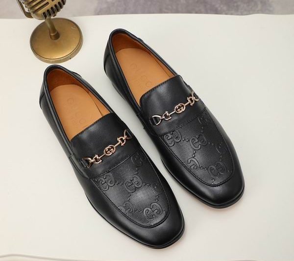 Replica Gucci Shoes size 38-44 mnf0111