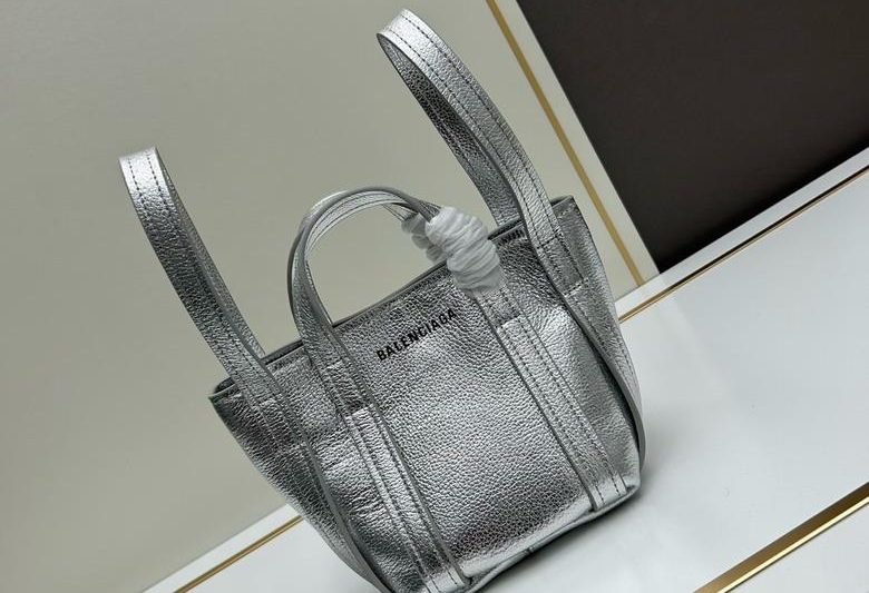 Balenciaga Bags Balenciaga 1090 17x15x13cm ww2