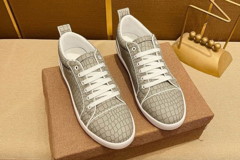 Replica Gucci Shoes size 38-44 mnf0360