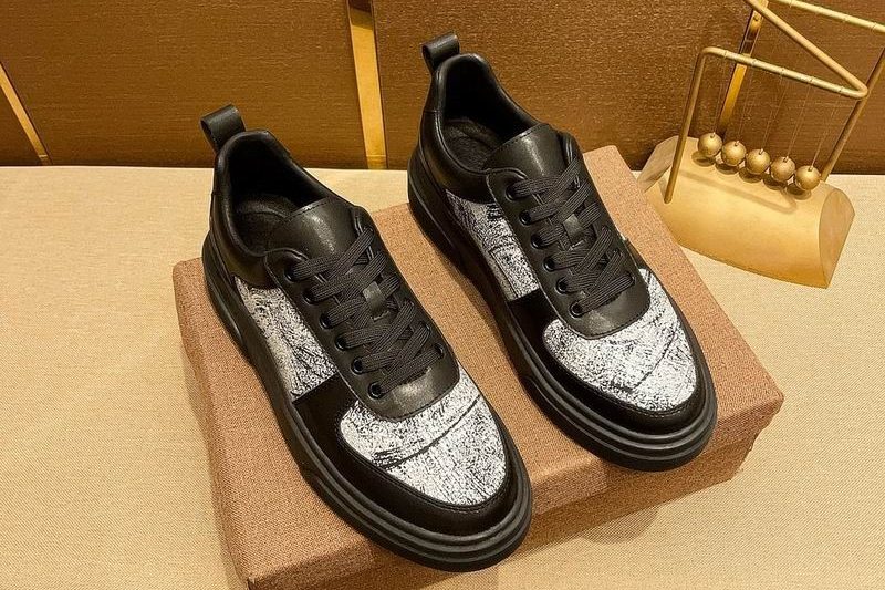 Replica Gucci Shoes size 38-44 mnf0353