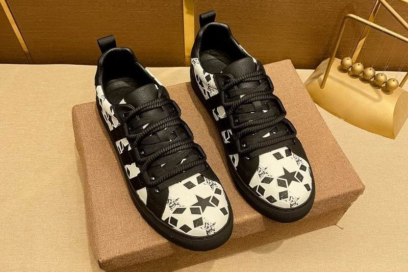 Replica Gucci Shoes size 38-44 mnf0346
