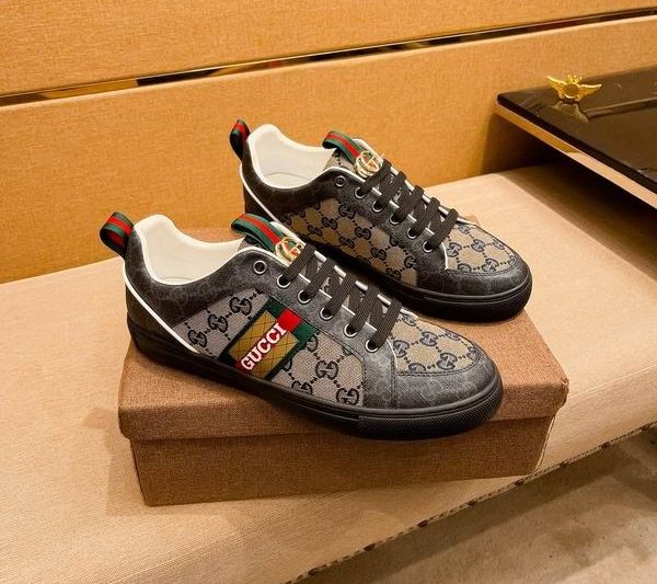 Replica Gucci Shoes size 38-44 mnf0314