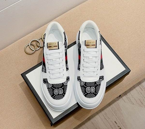 Replica Gucci Shoes size 38-42 mnf0223