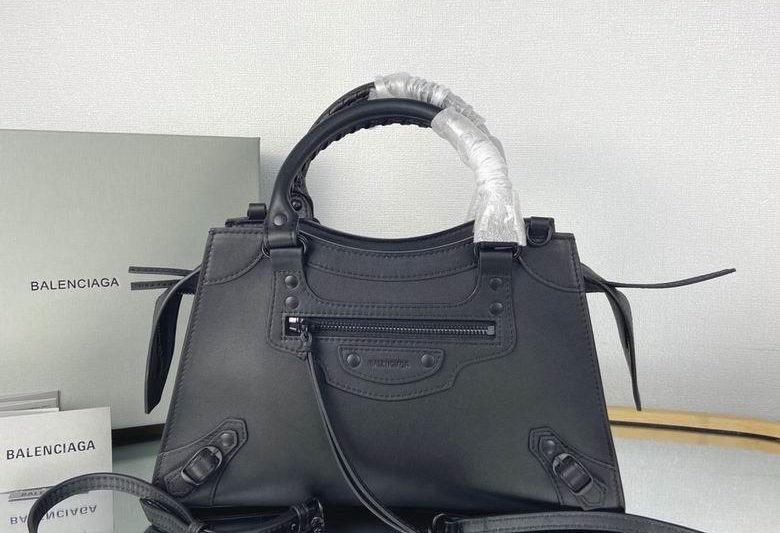 Balenciaga Bags 25X33X13X20cm 102301 GY