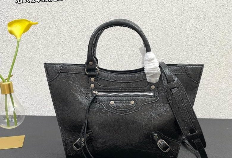 Balenciaga Bags 80096 24X22X36.5X12cm GY