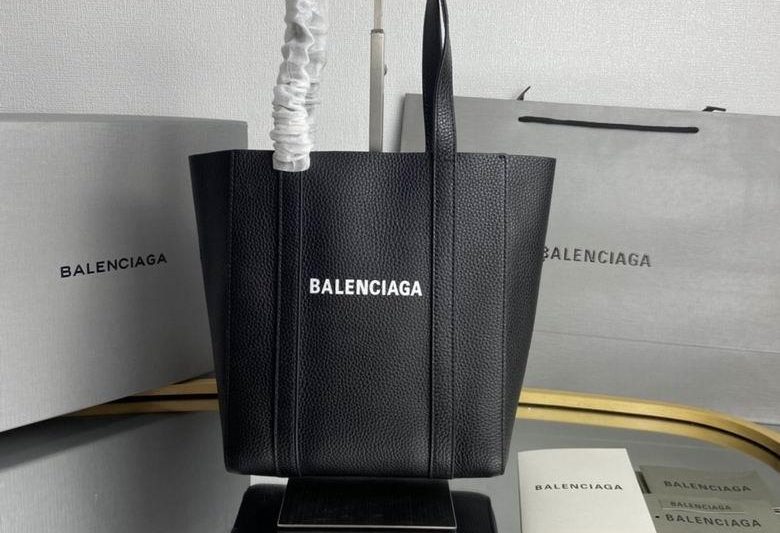 Balenciaga Bags Everyday tote 19×9.5x22cm FY