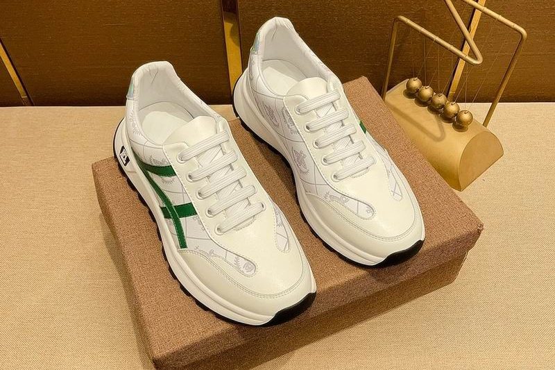 Replica Gucci Shoes size 38-44 mnf0330