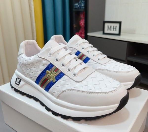 Replica Gucci Shoes size 38-44 mnf0313