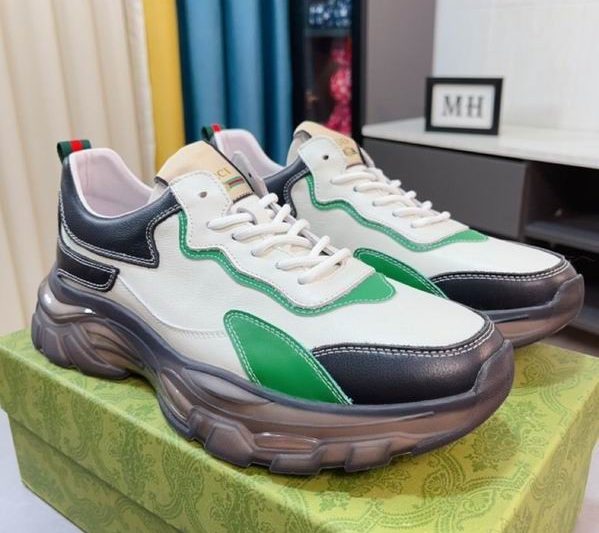 Replica Gucci Shoes size 38-44 mnf0311