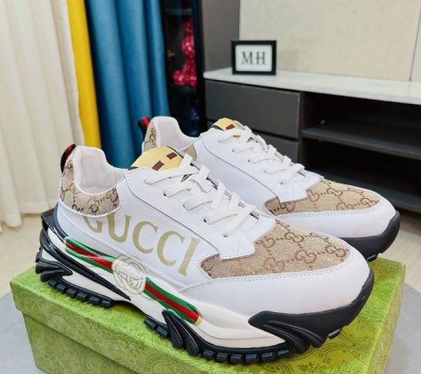Replica Gucci Shoes size 38-44 mnf0236