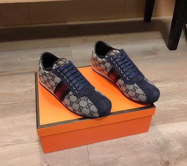 Replica Gucci Shoes size 38-44 mnf0144