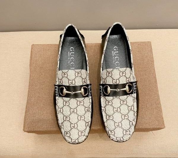 Replica Gucci Shoes size 37-45 mnf0385
