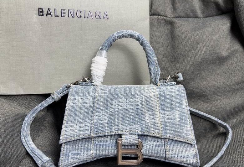 Balenciaga Bags 19X8X21cm 052904 GY 1