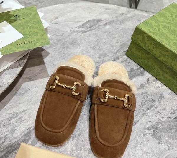 Replica Gucci Shoes size 35-42 mnf0211