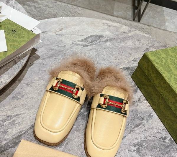 Replica Gucci Shoes size 35-42 mnf0210