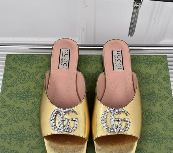 Replica Gucci Shoes size 35-42 mnf0101