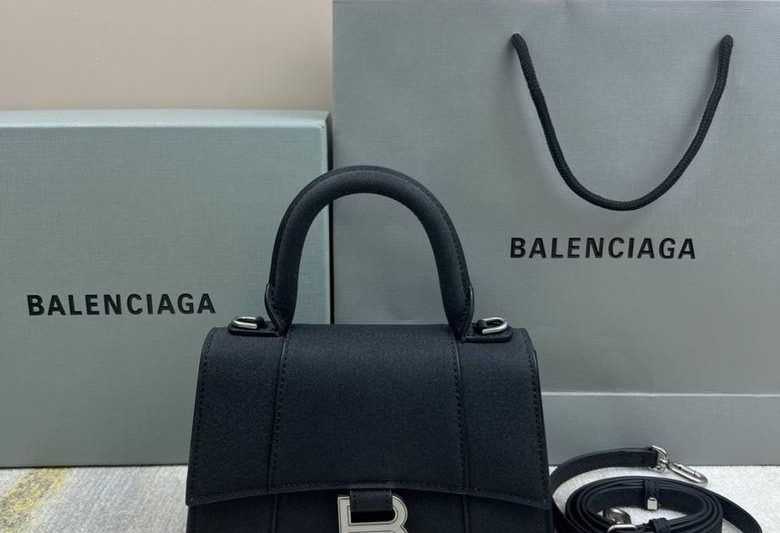 Balenciaga Bags Balenciaga 19x8x21cm FY 8