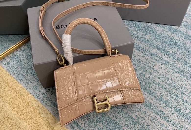 Balenciaga Bags 8896 19x8x21cm FY 3