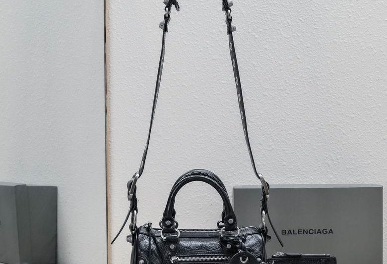 Balenciaga Bags 22X12X10cm 072504 GY 6