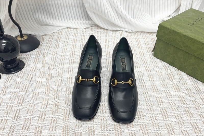Replica Gucci Shoes size 35-42 mnf0102