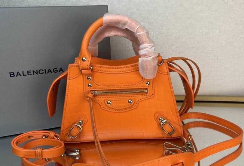 Balenciaga Bags 18cm 070905 GY 4