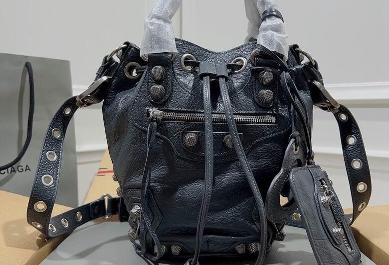 Balenciaga Bags LeCagole 30X23X17cm 032203 GY 3
