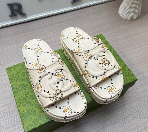 Replica Gucci Shoes size 35-41 39-45 mnf0318