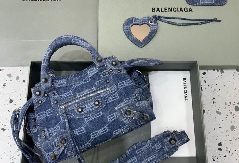 Balenciaga Bags 638515 26x13x18cm FY 2