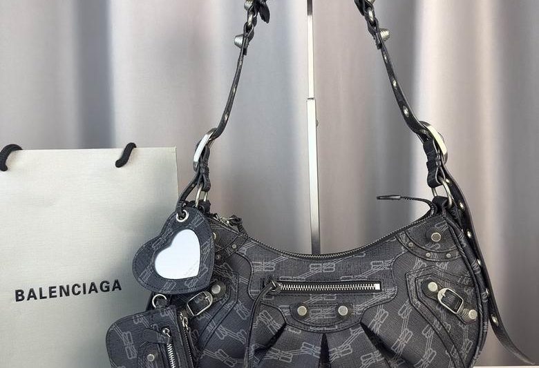 Balenciaga Bags 33X16X8.4cm 082701 GY 5
