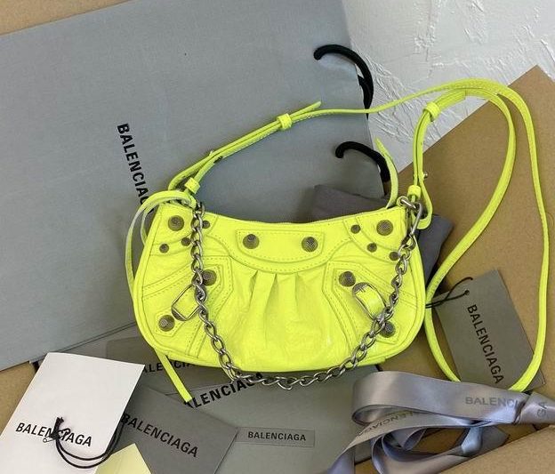 Balenciaga Bags 2613 21x13x4cm FY 4