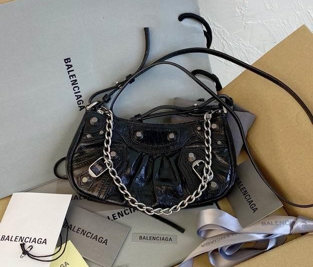 Balenciaga Bags 2613 21x13x4cm FY 2