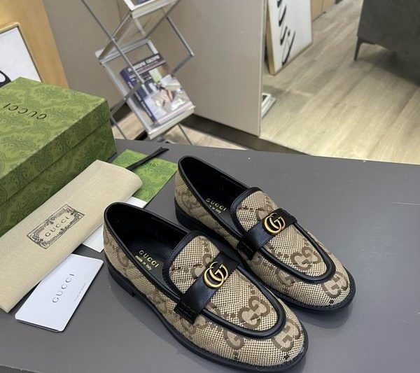 Replica Gucci Shoes size 35-42 mnf0317