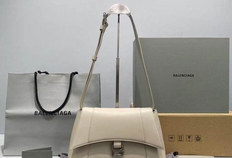 Balenciaga Bags 21ss 92724 29x10x18cm FY 6
