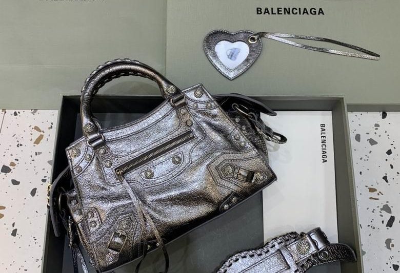 Balenciaga Bags 638515 26x13x18cm FY1