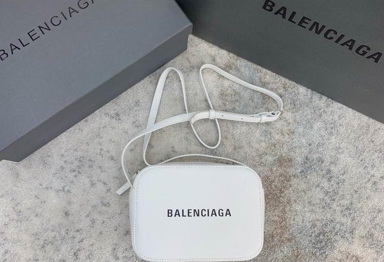 Balenciaga Bags Everyday Camera Mini 20cm FY 2