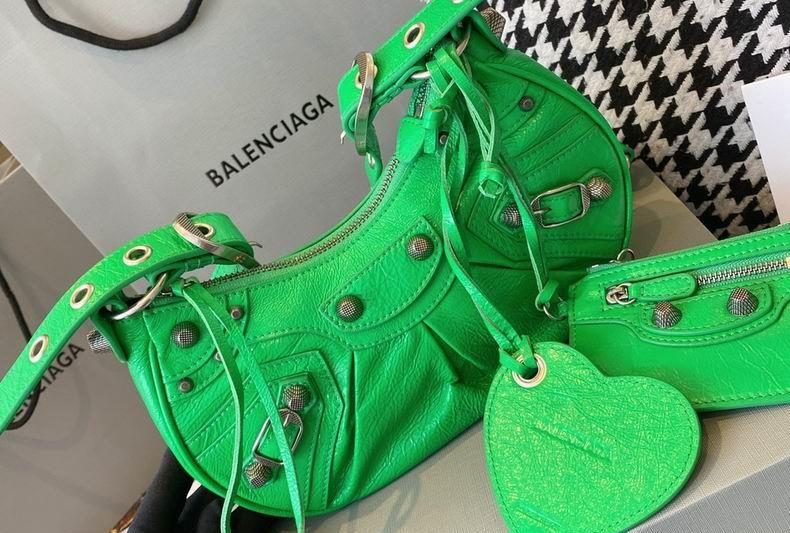Balenciaga Bags S26x7x16 L33x9x16cm 3