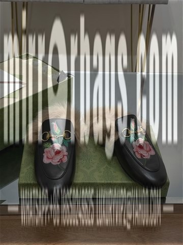 Replica Gucci Shoes size 35-42 mnh0906