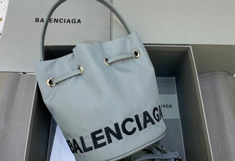 Balenciaga Bags Balenciaga 15x15x18cm FY 6