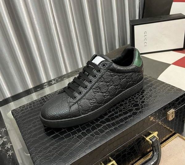 Replica Gucci Shoes size 38-44 hnm01108