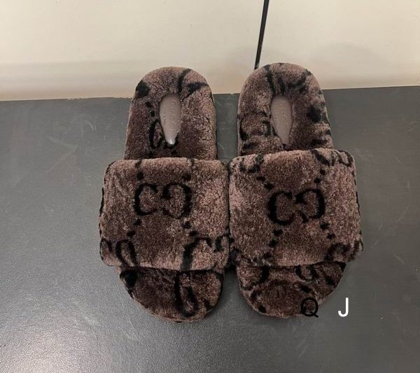 Replica Gucci Shoes size 35-40 XJ0901