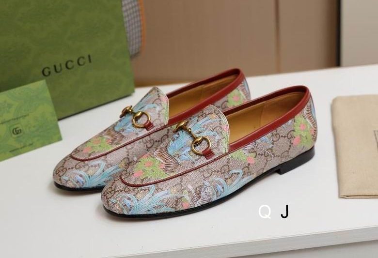 Replica Gucci Shoes size 35-39 XJ0302
