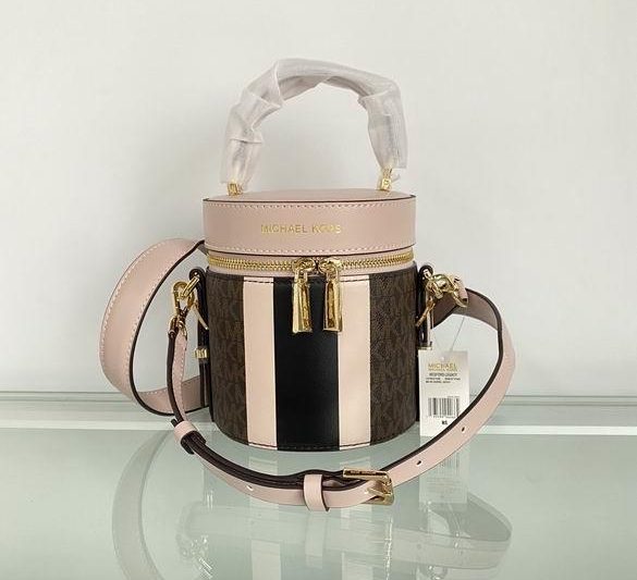 Michael Kors Bags 14X14X15cm 090926 DY 2