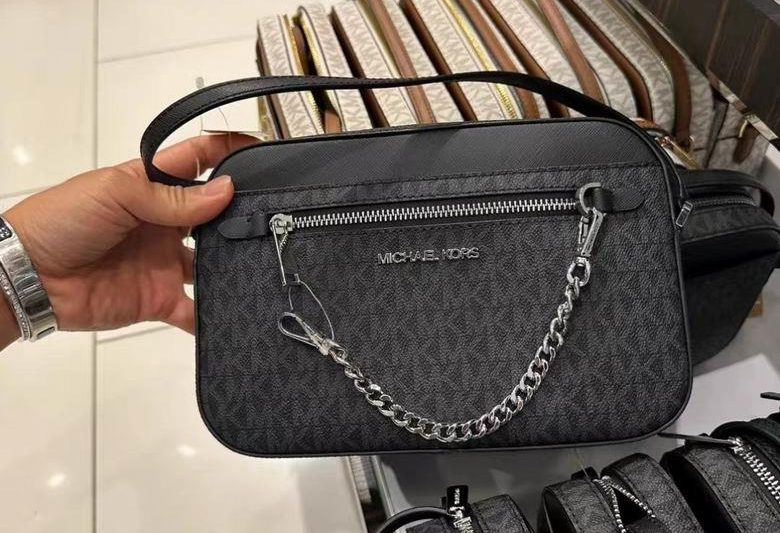Michael Kors Bags JET SET ITEM 24X16X5cm 090307 DY 3