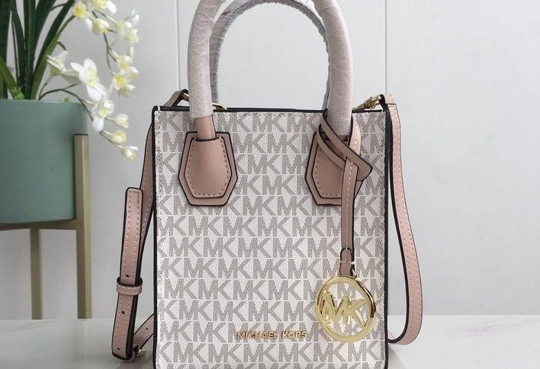 Michael Kors Bags 1689 15X17X7cm DY 4