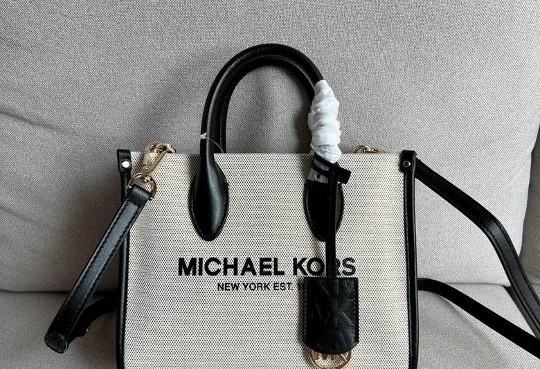 Michael Kors Bags 24X19X9cm 090310 DY 4