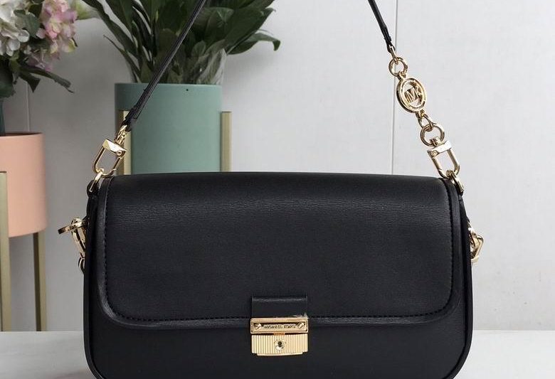 Michael Kors Bags Bradshaw 9933 26X14X4cm DY 3